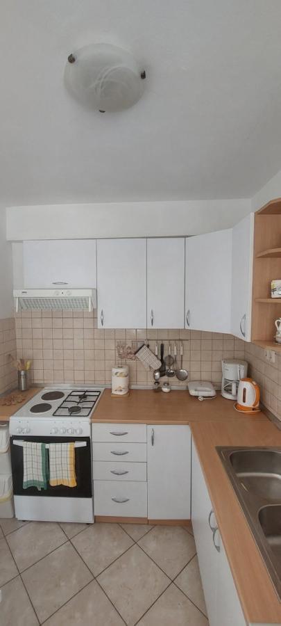 Pahljina Apartments Palit Exteriör bild